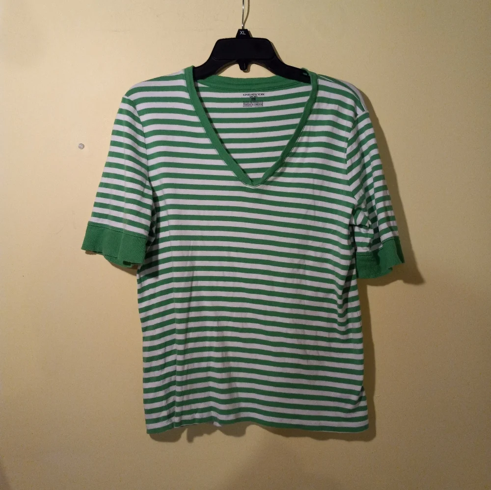 Women's Jones NY V Neck Striped Top. - Picture 1 of 3